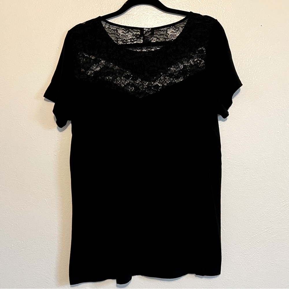 Torrid black lace tee - Size 0 - Large size 12
